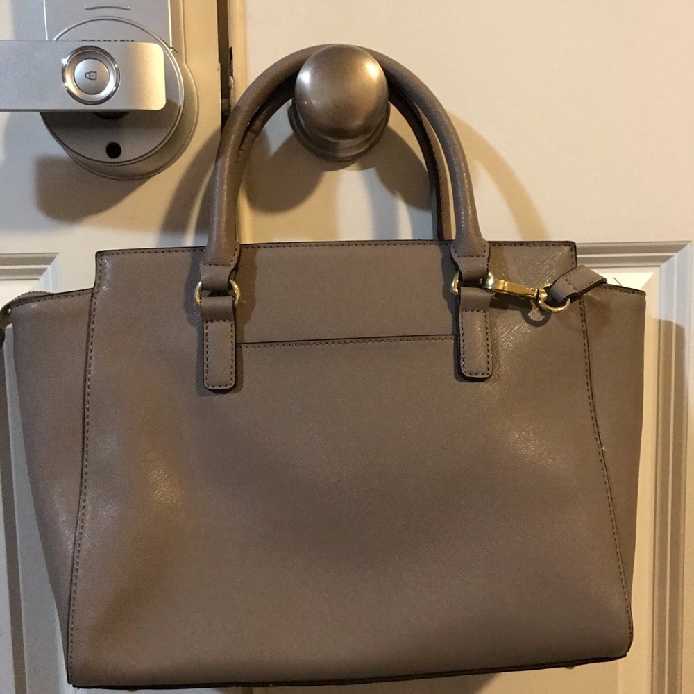 Bag - Picture 2 of 2